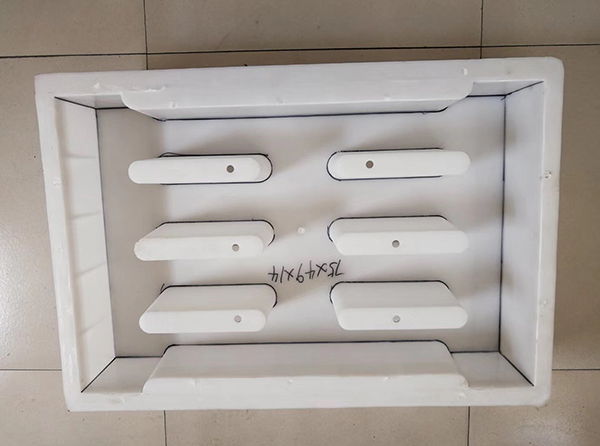 鐵路溝蓋板塑料模具