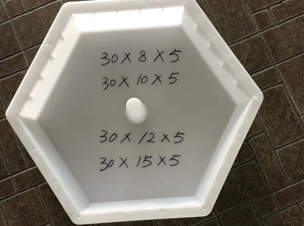 鐵路護(hù)坡塑料模具