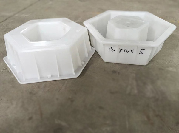 鐵路空心六棱塊模具