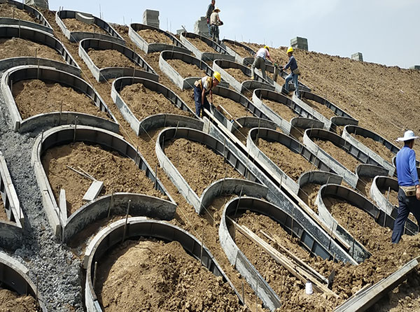 高鐵拱形骨架護坡模具