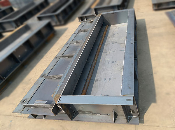 鐵路混凝土遮板模具