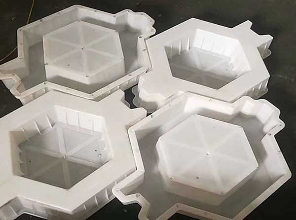 水庫連鎖護坡模具