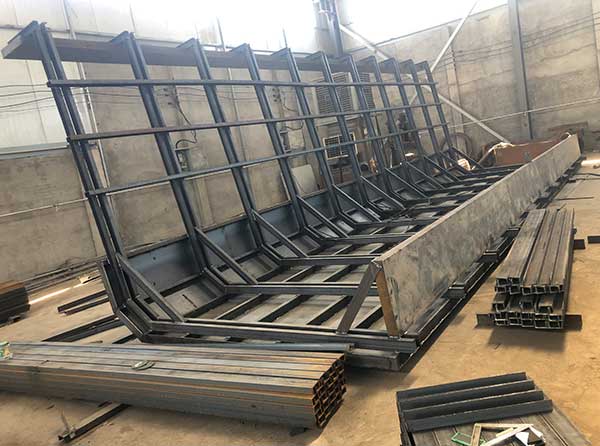 現(xiàn)澆消浪墻鋼模板