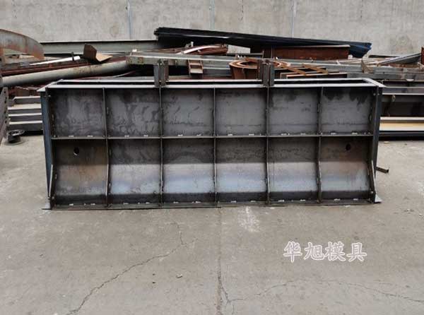 水泥隔離墩模具