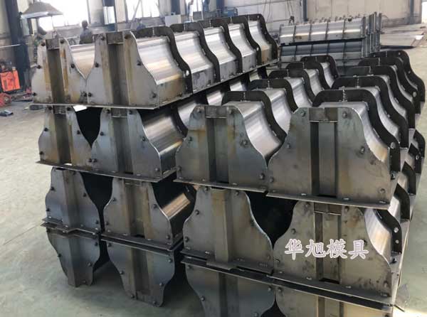 防撞水泥隔離墩模具