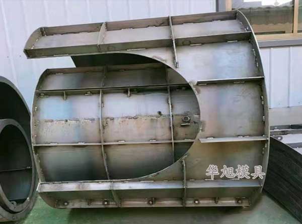 預(yù)制電力井模具